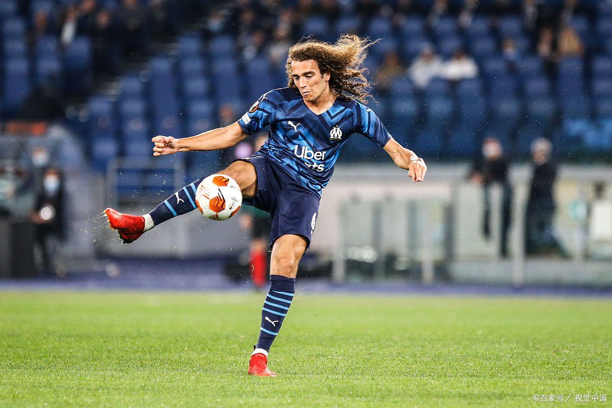 爱游戏-德甲赛后再迎强敌，本菲卡篮板制胜，主帅态度——悬念犹存，年轻球员得到机会的简单介绍